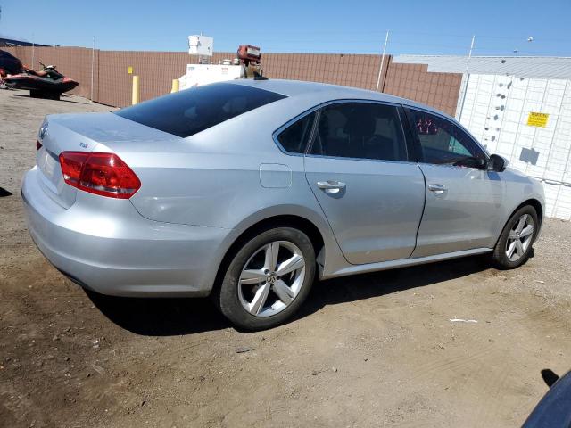 Photo 3 from auction – 2015 VOLKSWAGEN PASSAT S with VIN 1VWAT7A37FC121996