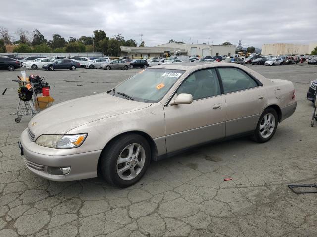 LEXUS ES 300 2000 with VIN JT8BF28GXY5089206 - Photo from auction