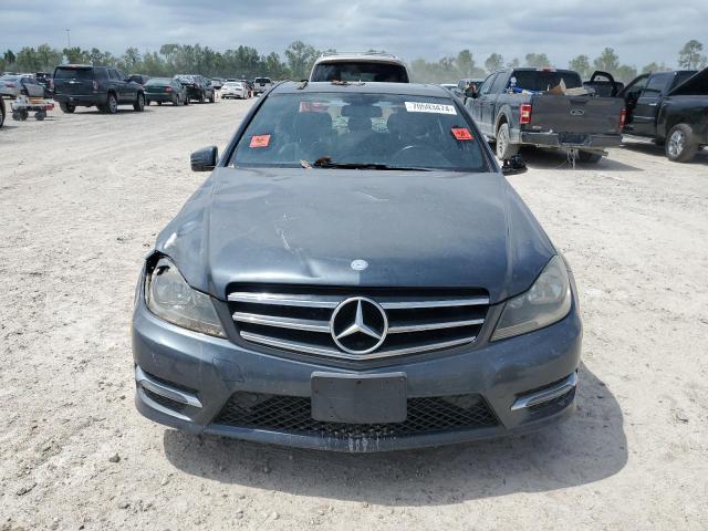 Photo 5 from auction – 2014 MERCEDES-BENZ C 250 with VIN WDDGF4HB2EA960471