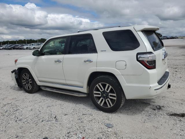 Photo 2 from auction – 2015 TOYOTA 4RUNNER SR with VIN JTEZU5JR3F5086529