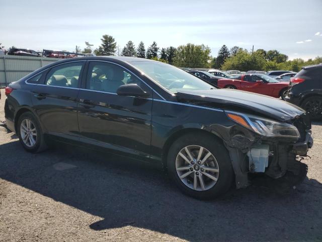 Photo 4 from auction – 2017 HYUNDAI SONATA SE with VIN 5NPE24AF7HH565810