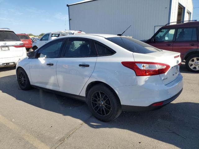 Photo 2 from auction – 2013 FORD FOCUS S with VIN 1FADP3E27DL277859