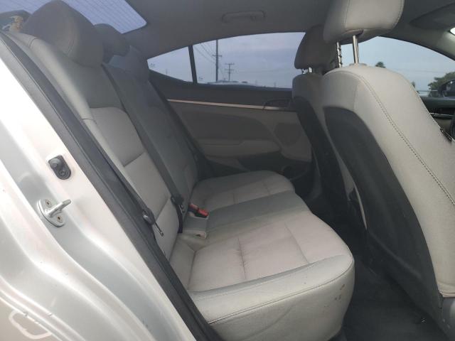 Photo 10 from auction – 2017 HYUNDAI ELANTRA SE with VIN 5NPD84LF3HH080765