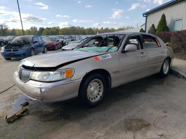 Photo 1 from auction – 2002 LINCOLN TOWN CAR E with VIN 1LNHM81W32Y663460