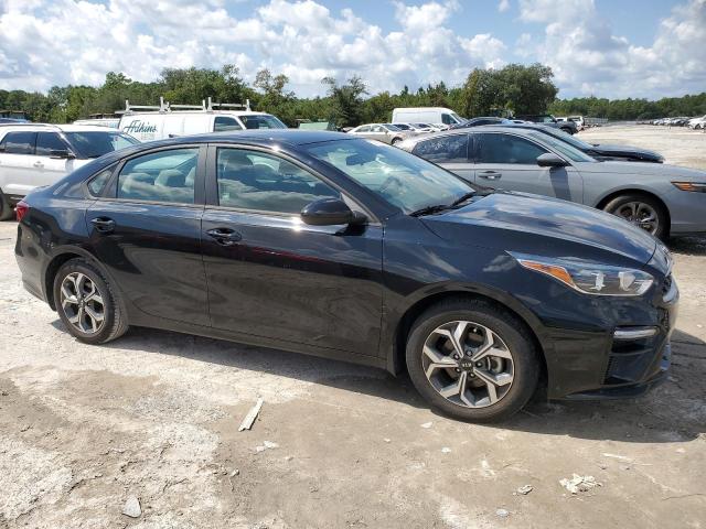 Photo 4 from auction – 2021 KIA FORTE FE with VIN 3KPF24AD4ME359748