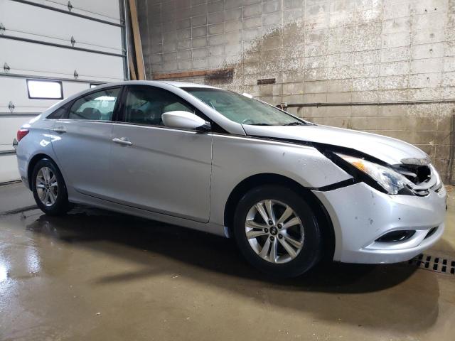 Photo 4 from auction – 2013 HYUNDAI SONATA GLS with VIN 5NPEB4AC8DH746544