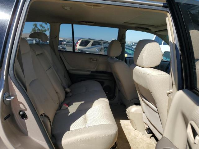 Photo 11 from auction – 2006 TOYOTA HIGHLANDER with VIN JTEDW21A960006130