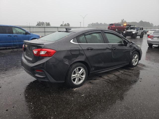 Photo 3 from auction – 2017 CHEVROLET CRUZE LT with VIN 1G1BE5SM3H7196552