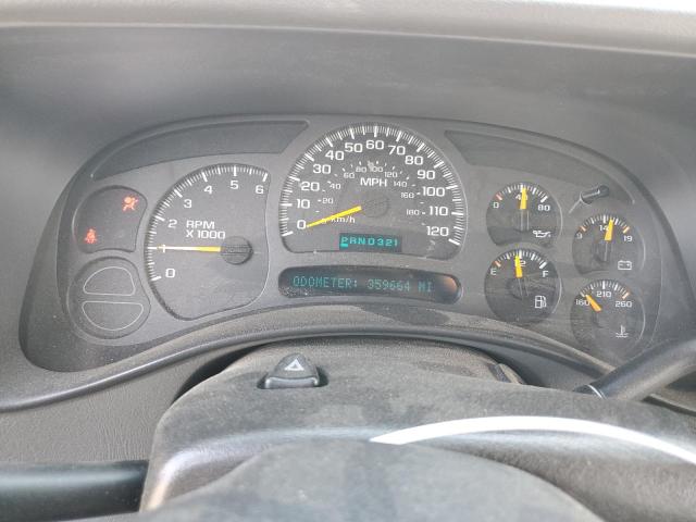 Photo 9 from auction – 2004 CHEVROLET SILVERADO with VIN 2GCEC19V241192114