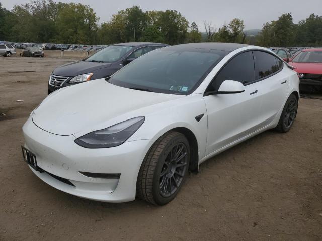 TESLA MODEL 3 2022 with VIN 5YJ3E1EC7NF193215 - Photo from auction