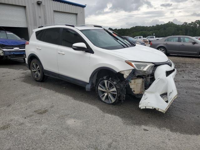 Photo 4 from auction – 2017 TOYOTA RAV4 XLE with VIN JTMWFREVXHD092983