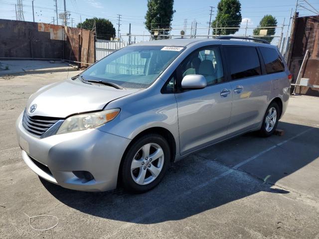 Photo 1 from auction – 2011 TOYOTA SIENNA LE with VIN 5TDKK3DC7BS042478