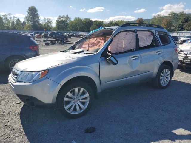 SUBARU FORESTER 2 2013 with VIN JF2SHADC3DH432330 - Photo from auction
