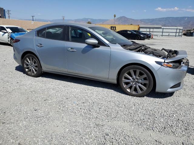 Photo 4 from auction – 2019 MAZDA 3 PREFERRE with VIN JM1BPACLXK1109028