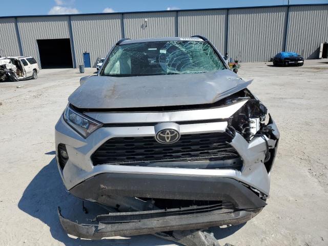Photo 5 from auction – 2021 TOYOTA RAV4 XLE with VIN 2T3W1RFV8MC113227