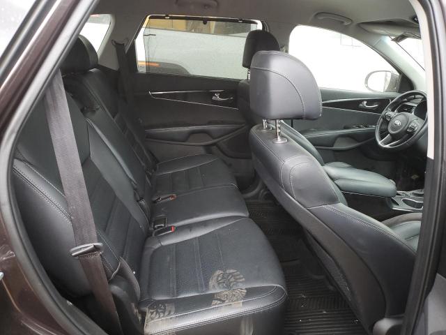 Photo 11 from auction – 2017 KIA SORENTO EX with VIN 5XYPHDA5XHG229252