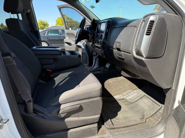 Photo 5 from auction – 2015 CHEVROLET SILVERADO with VIN 1GCVKREC2FZ229842
