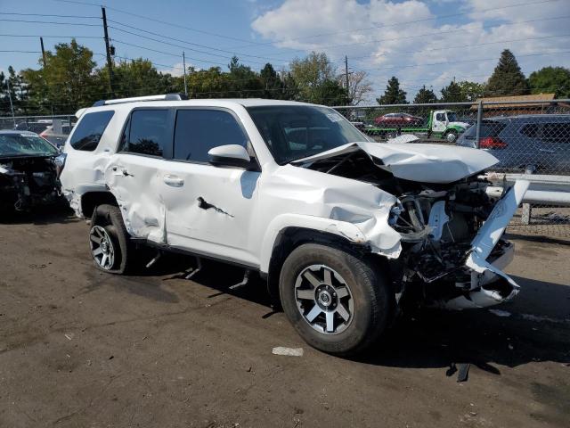 Photo 4 from auction – 2019 TOYOTA 4RUNNER SR with VIN JTEBU5JR8K5662739
