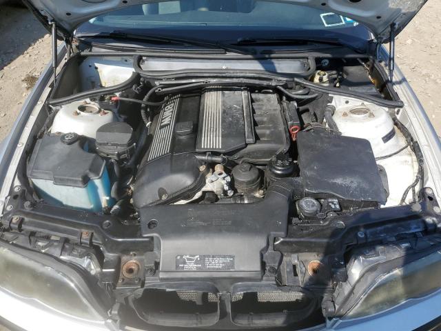 Photo 11 from auction – 2002 BMW 325 I with VIN WBAEV33452KL58688