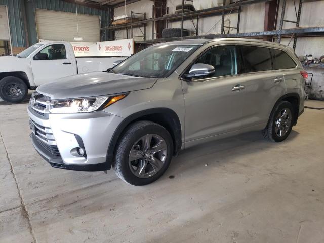 TOYOTA HIGHLANDER 2019 with VIN 5TDDZRFH6KS736076 - Photo from auction
