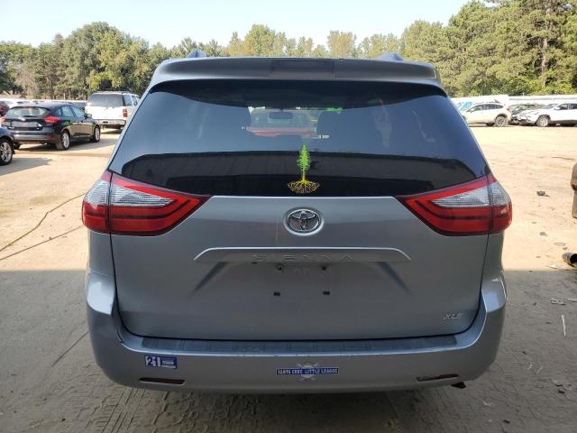 Photo 6 from auction – 2015 TOYOTA SIENNA XLE with VIN 5TDYK3DC8FS676284