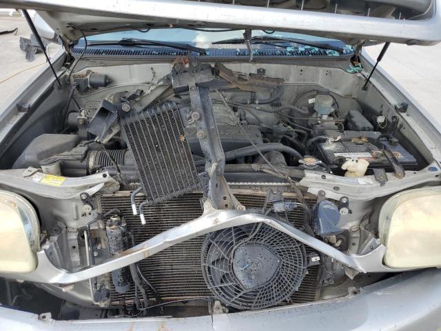 Photo 12 from auction – 2004 TOYOTA SEQUOIA SR with VIN 5TDZT34A04S223970