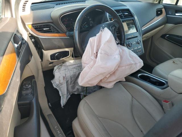 Photo 8 from auction – 2019 LINCOLN MKC SELECT with VIN 5LMCJ2C92KUL20764