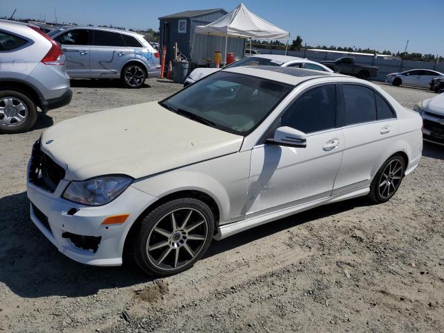 MERCEDES-BENZ C 250 2014 with VIN WDDGF4HB0EA949792 - Photo from auction