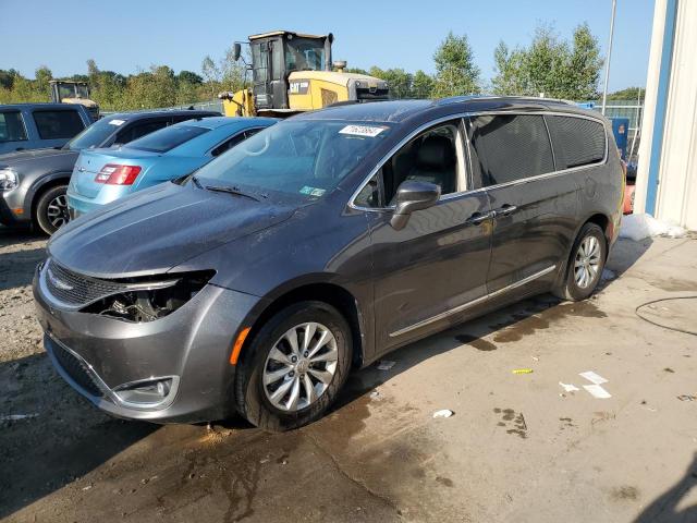 CHRYSLER PACIFICA T 2018 with VIN 2C4RC1BG5JR322641 - Photo from auction