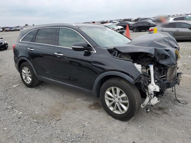 Photo 4 from auction – 2016 KIA SORENTO LX with VIN 5XYPG4A35GG088087