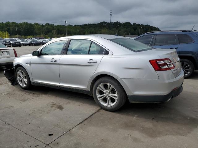 Photo 2 from auction – 2015 FORD TAURUS SE with VIN 1FAHP2D88FG167089