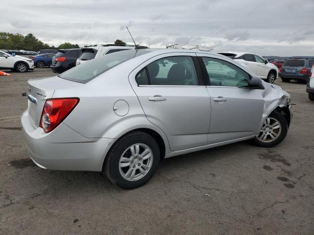 Photo 3 from auction – 2015 CHEVROLET SONIC LT with VIN 1G1JC5SG4F4115956