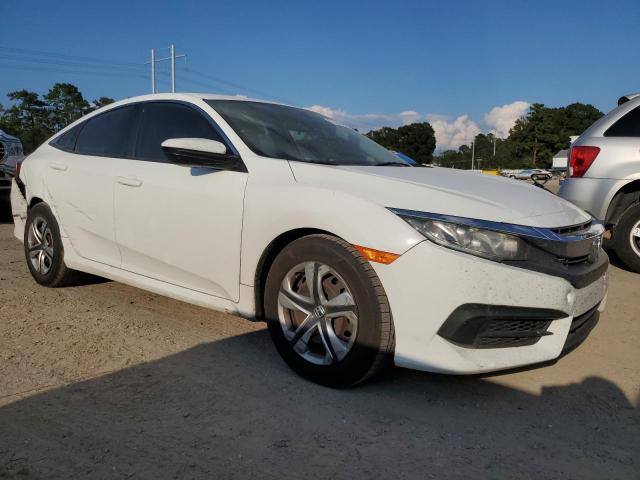 Photo 4 from auction – 2018 HONDA CIVIC LX with VIN 19XFC2F58JE200231