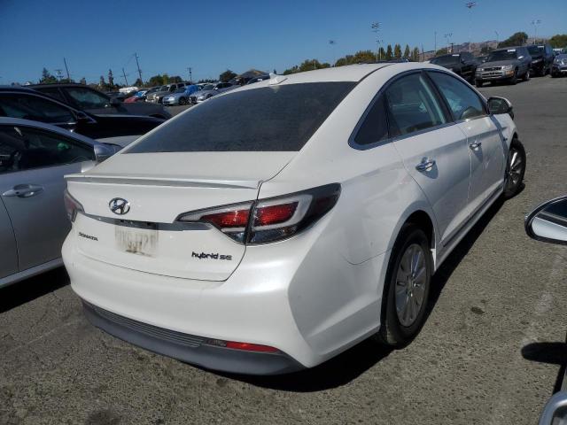 Photo 3 from auction – 2017 HYUNDAI SONATA HYB with VIN KMHE24L11HA046868