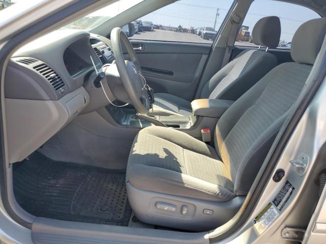 Photo 7 from auction – 2005 TOYOTA CAMRY LE with VIN 4T1BE32K05U989780