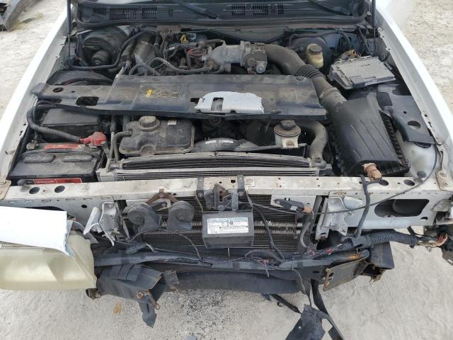 Photo 11 from auction – 2010 FORD CROWN VICT with VIN 2FABP7BV5AX146134