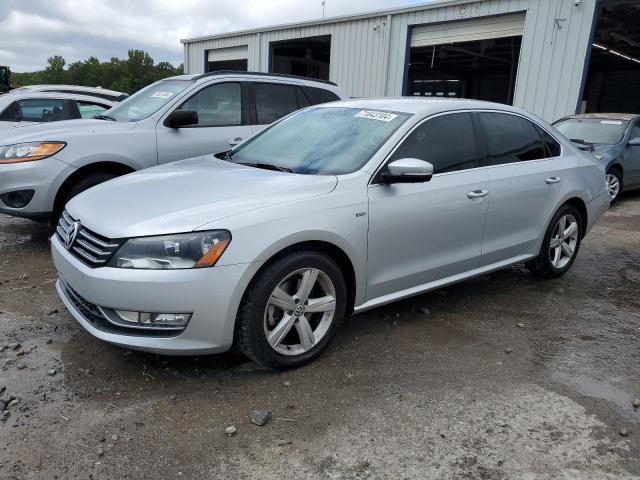 VOLKSWAGEN PASSAT S 2015 with VIN 1VWAS7A37FC097122 - Photo from auction