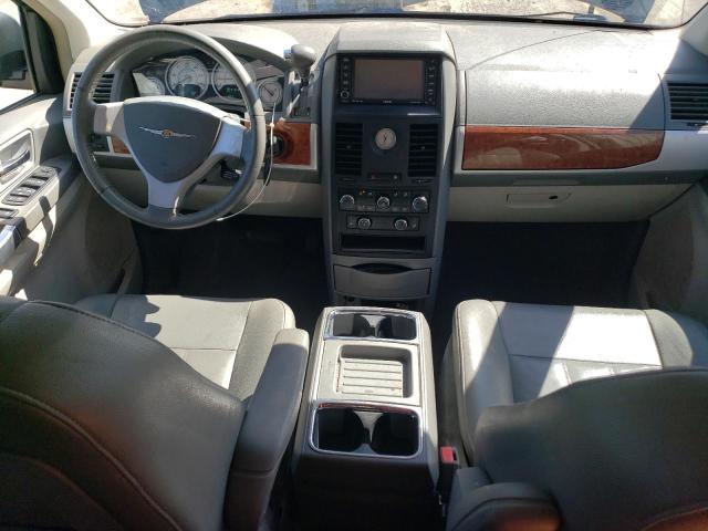 Photo 8 from auction – 2008 CHRYSLER TOWN & COU with VIN 2A8HR54P88R690751
