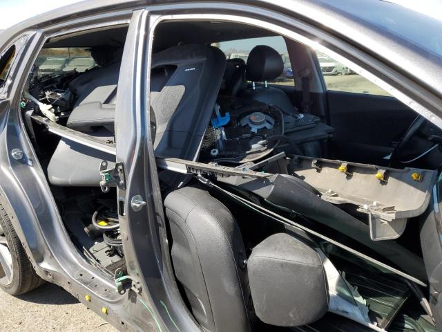 Photo 12 from auction – 2018 KIA NIRO TOURI with VIN KNDCE3LC2J5119159