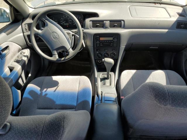 Photo 8 from auction – 2000 TOYOTA CAMRY CE with VIN JT2BG22K8Y0502628