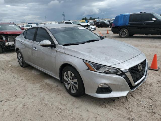 Photo 4 from auction – 2020 NISSAN ALTIMA S with VIN 1N4BL4BV3LC167753