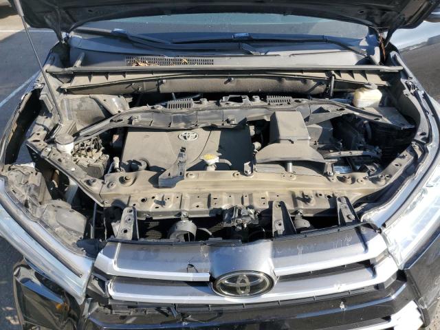 Photo 12 from auction – 2017 TOYOTA HIGHLANDER with VIN 5TDZZRFH1HS189944