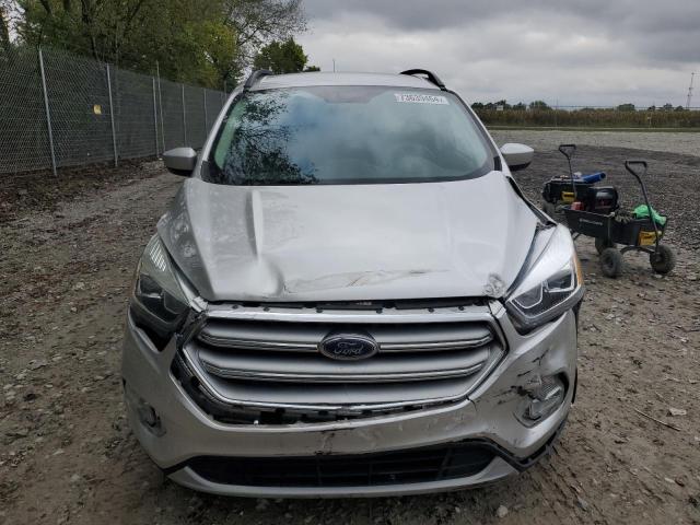 Photo 5 from auction – 2017 FORD ESCAPE SE with VIN 1FMCU9G95HUC33186