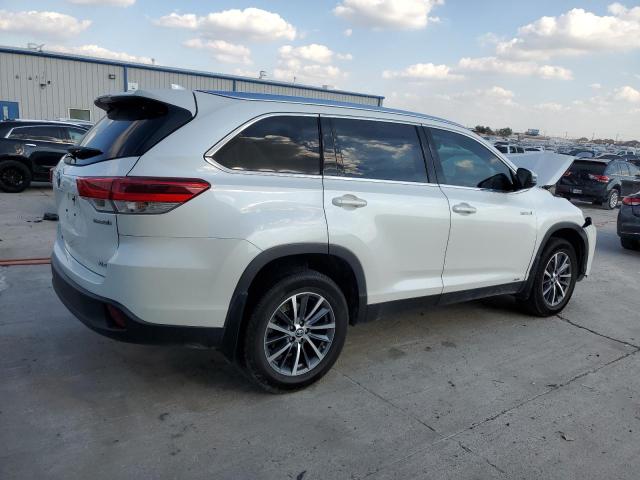 Photo 3 from auction – 2019 TOYOTA HIGHLANDER with VIN 5TDJGRFHXKS075337