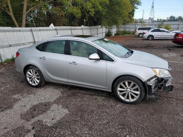 Photo 4 from auction – 2016 BUICK VERANO with VIN 1G4PS5SK2G4160237