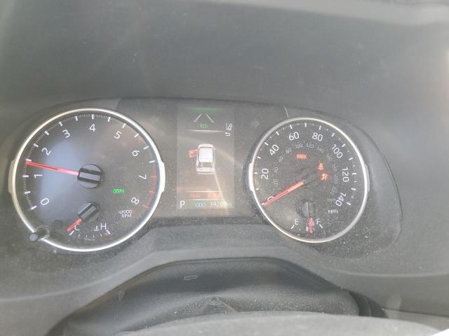 Photo 9 from auction – 2019 TOYOTA RAV4 XLE with VIN JTMW1RFVXKD035056