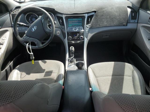 Photo 8 from auction – 2011 HYUNDAI SONATA SE with VIN 5NPEC4AC9BH215623