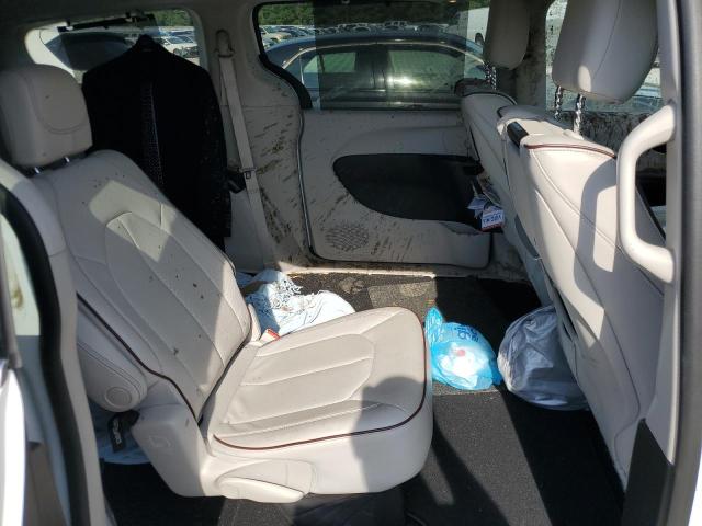 Photo 11 from auction – 2018 CHRYSLER PACIFICA L with VIN 2C4RC1GG2JR154868