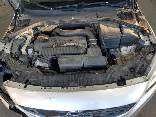 Photo 12 from auction – 2015 VOLVO V60 CROSS with VIN YV4612HM5F1000988