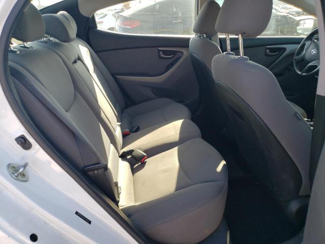 Photo 10 from auction – 2016 HYUNDAI ELANTRA SE with VIN 5NPDH4AE2GH762903